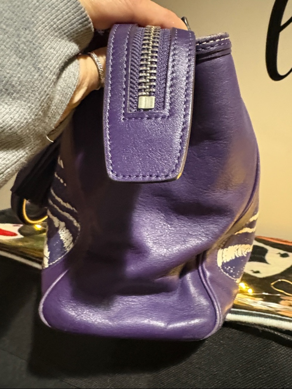 COACH FIRM $175 Rare PURPLE ZEBRA PRINT w/ DUST BAG . MAJOR SALE PRICE MOVING - Picture 7 of 16